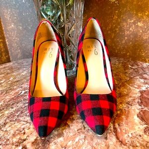 Buffalo plaid red and black pointed toe heel